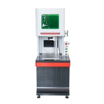เครื่องมาร์คกิ้งไฟเบอร์เลเซอร์ CNC แบบตั้งโต๊ะแบบปิดพร้อมใบรับรอง CE และ FDA
